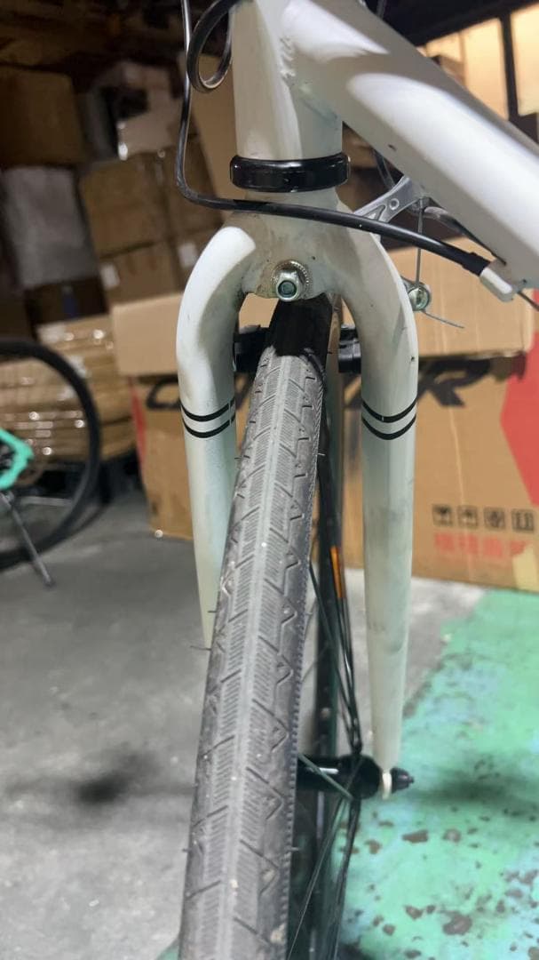 1# 中古 XLEAT XC-009 クロスバイク 21段変速　ホワイト