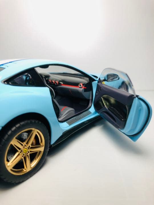 フジミ　フェラーリF12 tdf ver 確認用　1/24 完成品