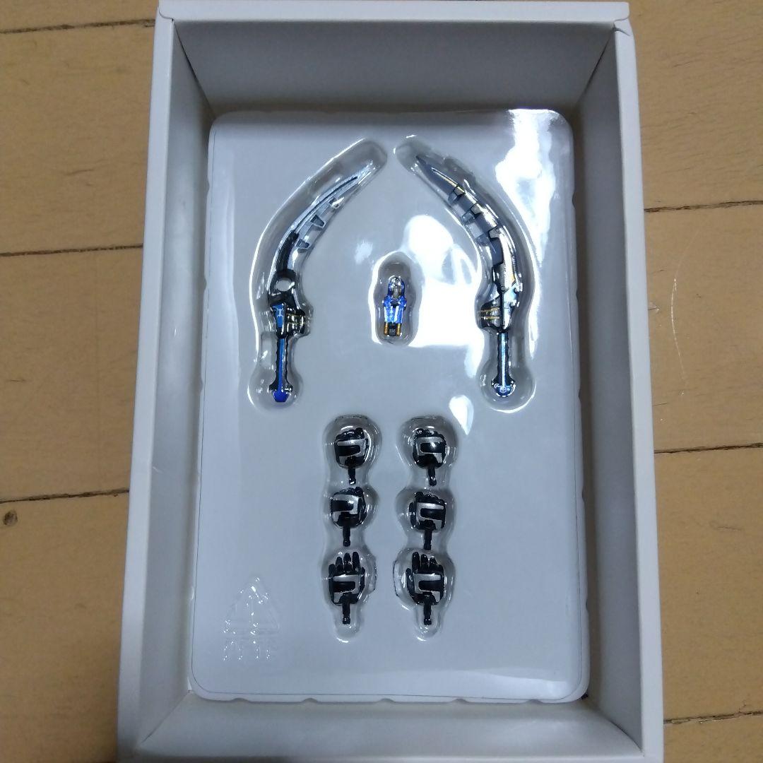 フィギュアーツ　真骨彫　仮面ライダーガタック