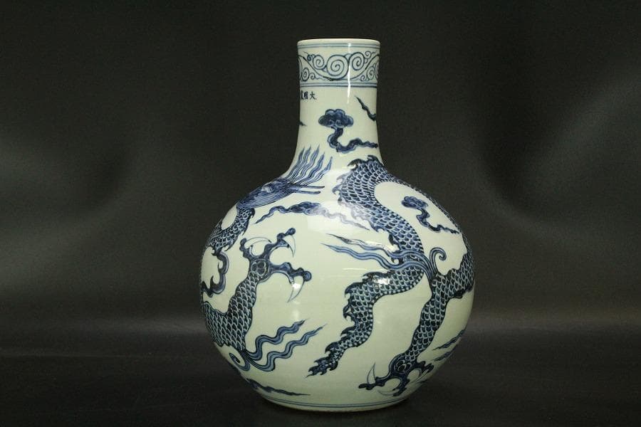 中国美術 青花 龍紋 天球瓶(A737)