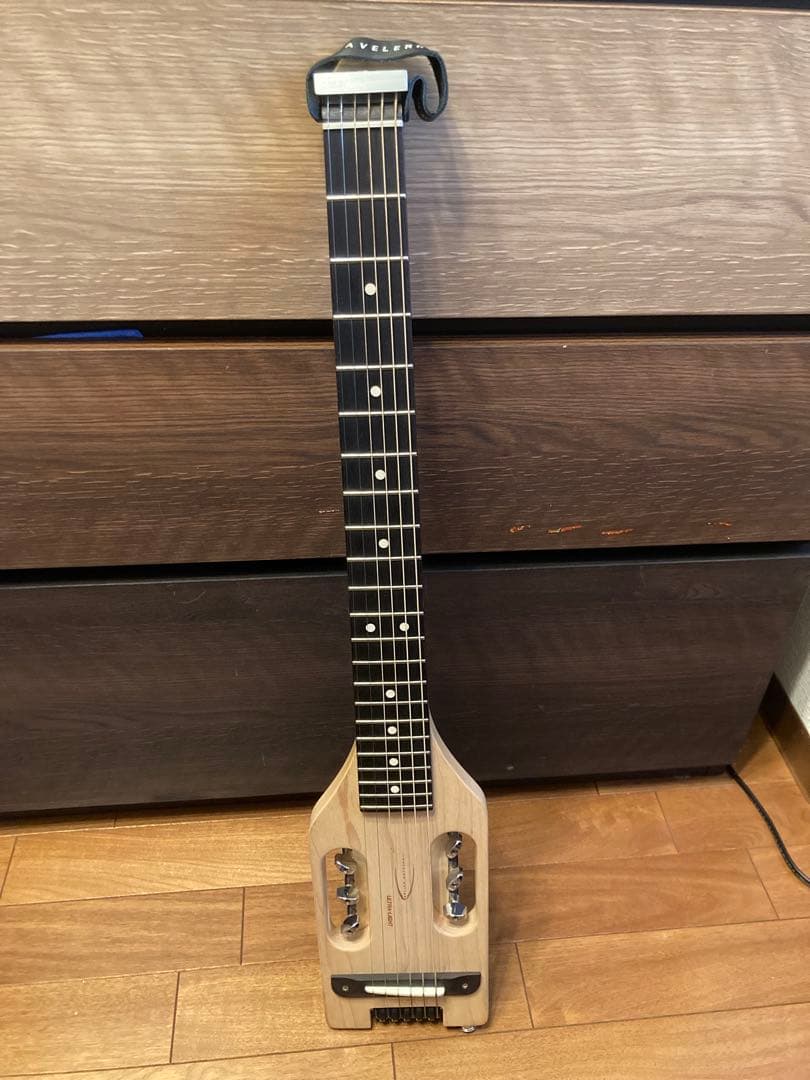 レフティ Traveler Guitar エレキギター キャリングケース付き