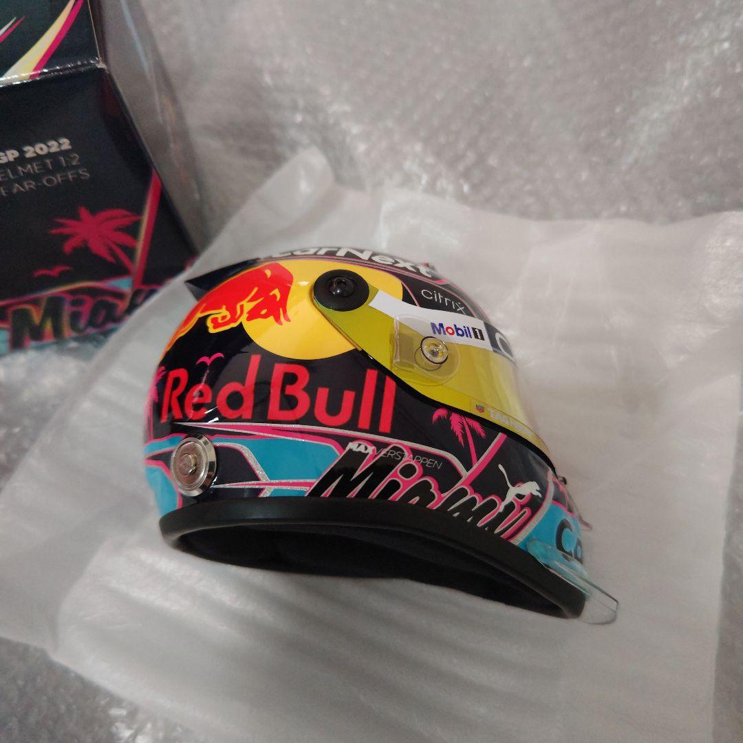 マイアミGP　2022　ヘルメット　ORACLE　RED BULL RACING