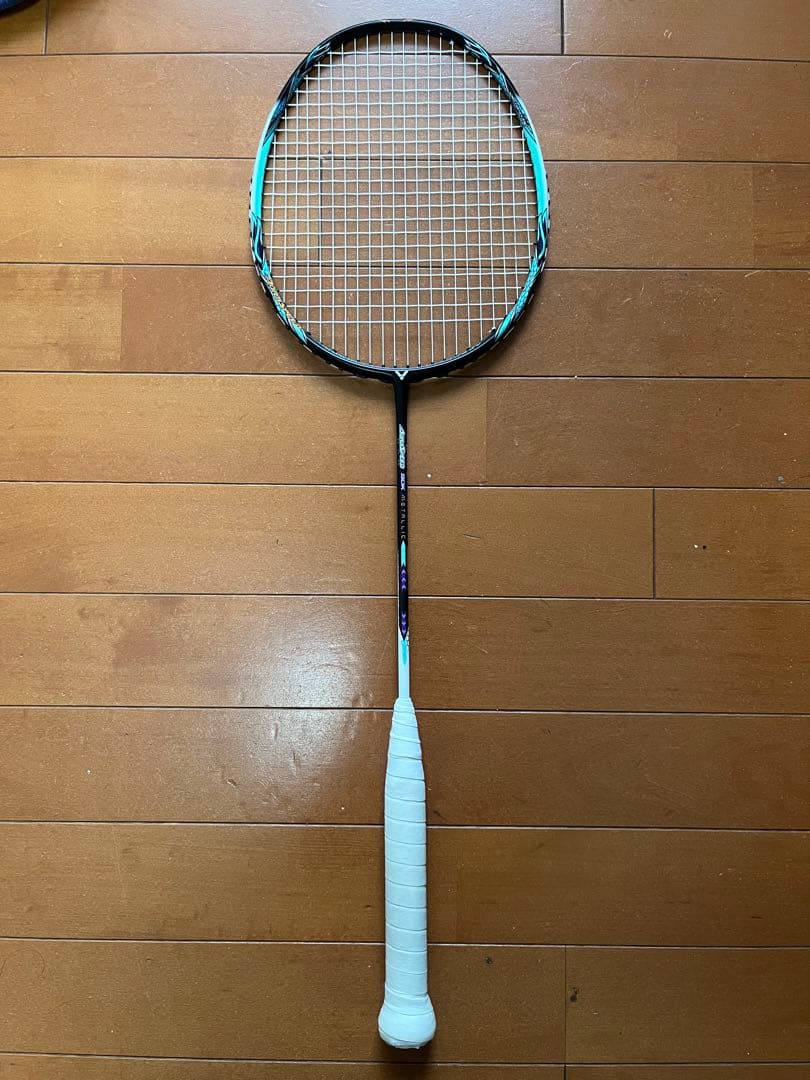 【VICTOR】 オーラスピード90Kメタリック バドミントンラケット