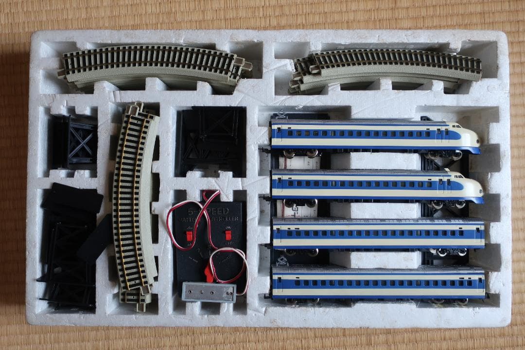 バンダイHOゲージ2503★ジャンク★立体新幹線ひかり号セット★