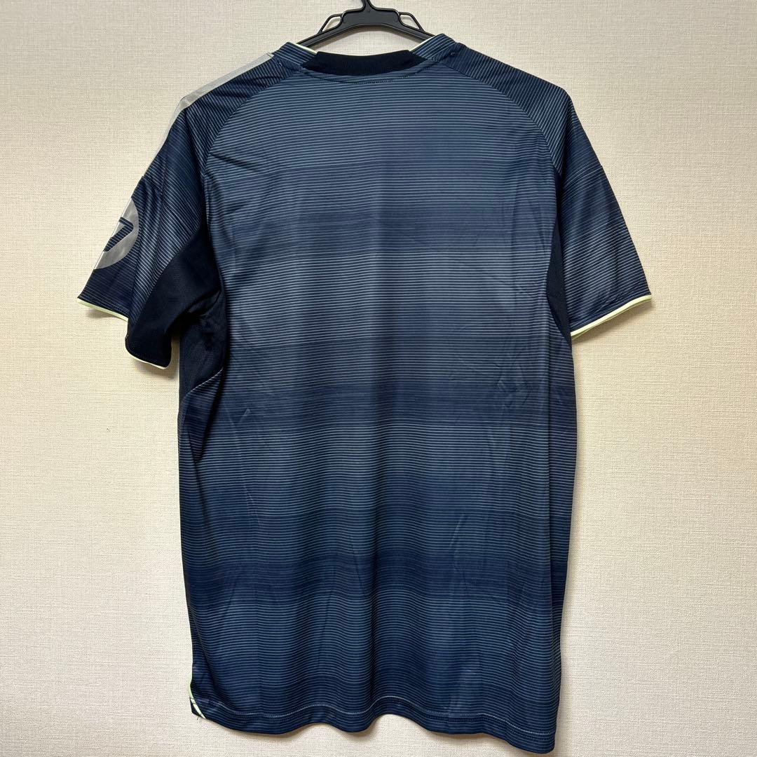 【新品】レアルマドリード アウェイユニホーム Mサイズ