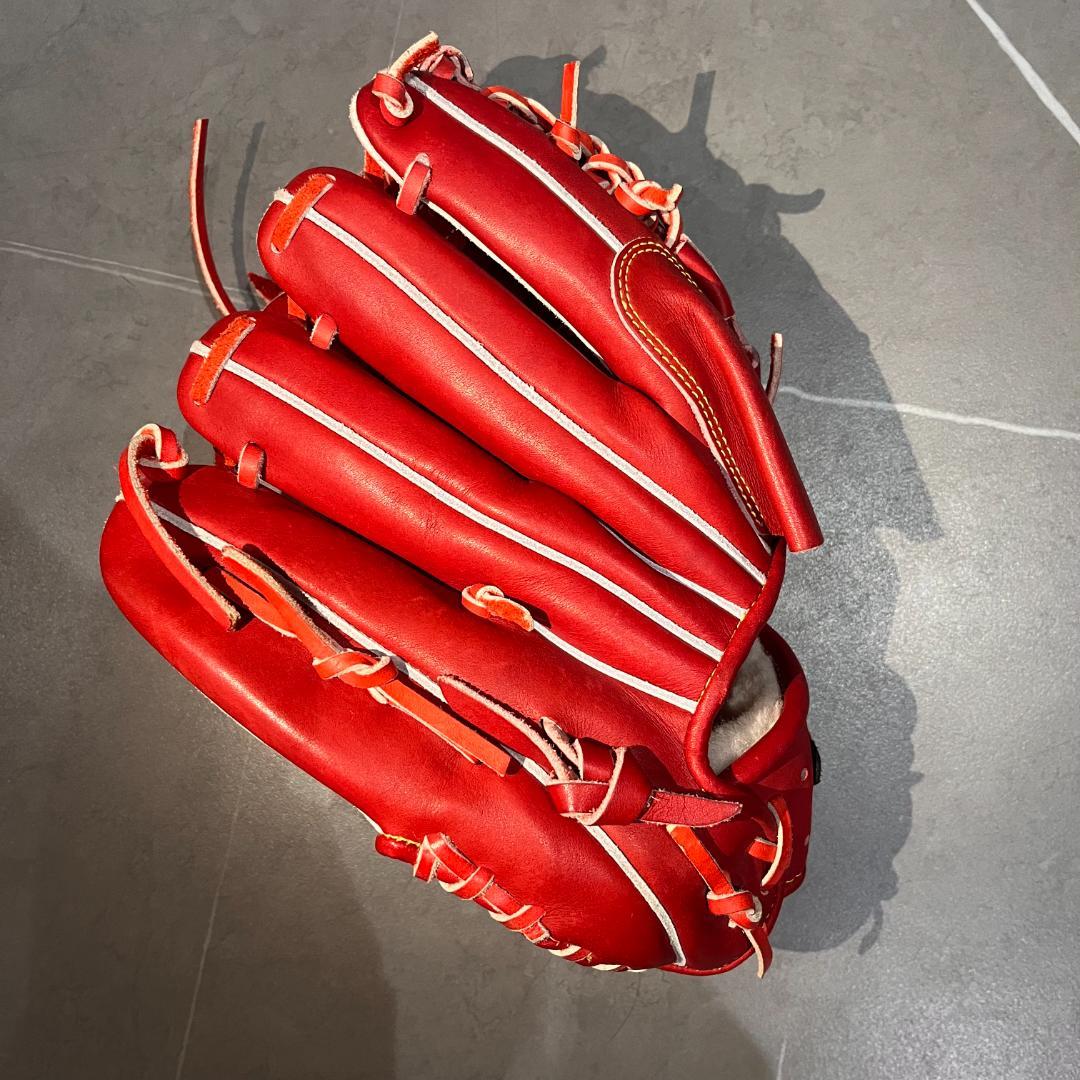 R*5様 がーどまん　グローブ　サイン入り【撮影で使用】