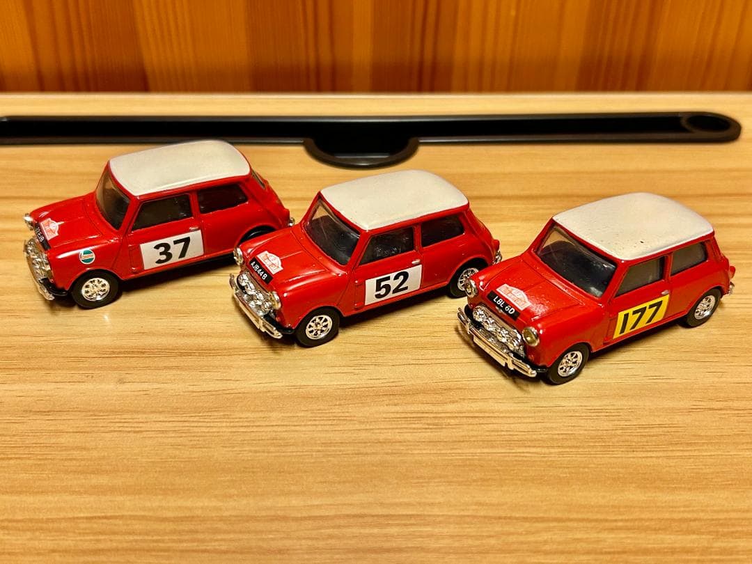 コーギー　ミニクーパー　モンテカルロ　ウイナーズ　限定8000台