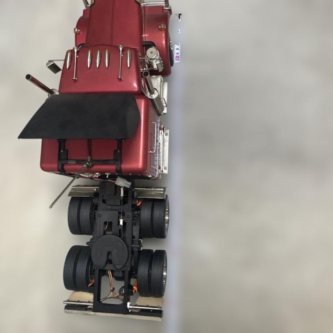 タミヤ 1/14 電動RCトレーラーヘッド キングハウラー