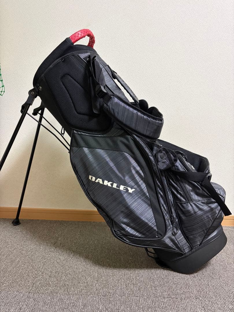 Oakley キャディバッグ ブラック/グレー/スタンド式