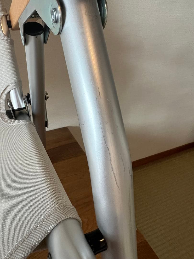 無印アルミベンチ