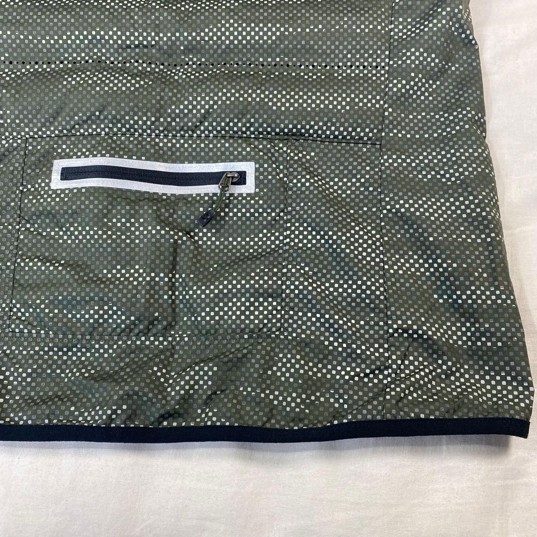 NIKE ランニング　エアロロフト 800 ダウン　ベスト　緑　黒　カモフラ　L