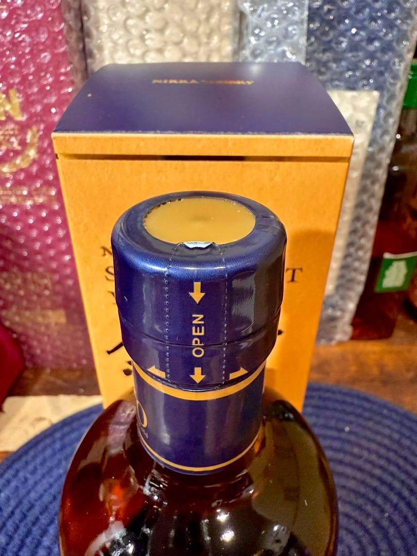 【美品】ニッカ ウイスキー シングルモルト 余市 10年 箱付