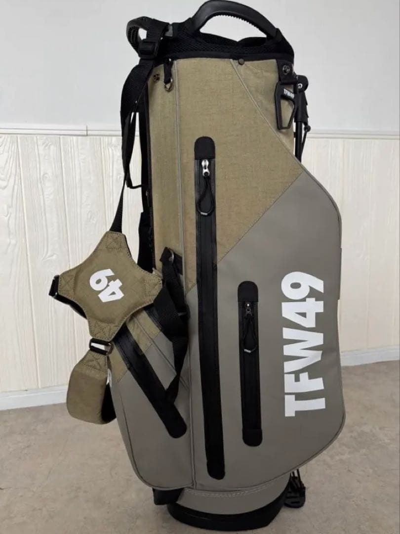 TFW49　キャディーバッグ　ベージュ　ネームタグ付き