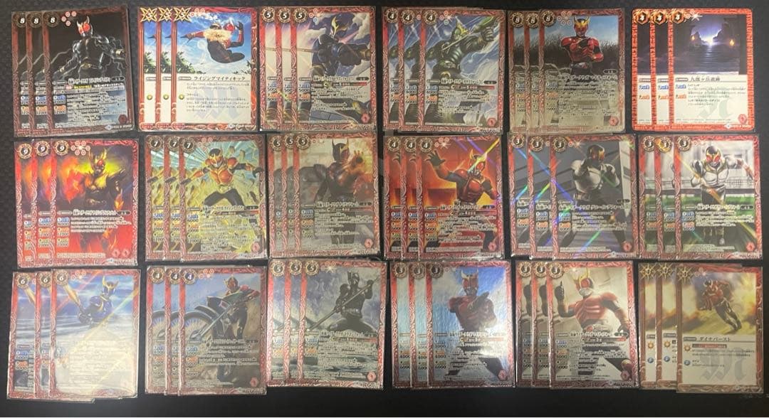 バトスピ　仮面ライダークウガ　デッキシークレット　プレイマット