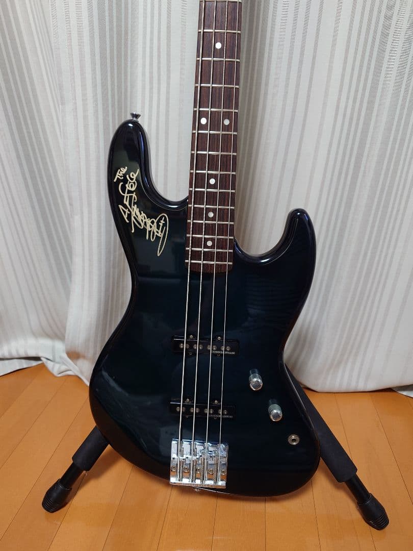 Navigator ジャズベースタイプ　THE ALFEE 桜井賢シグネチャー