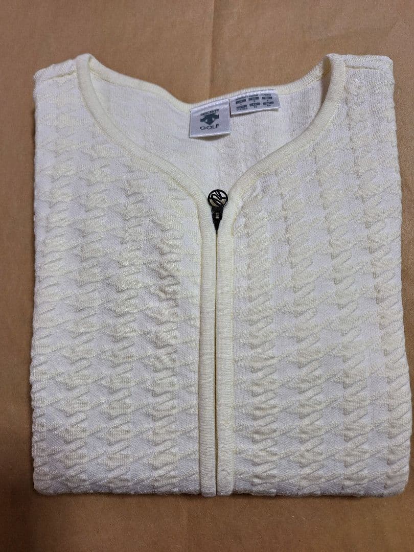 デサントフルジップジャガードセーター