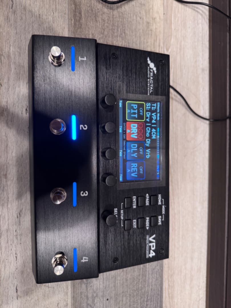 Fractal Audio Systems VP4 ギターエフェクター