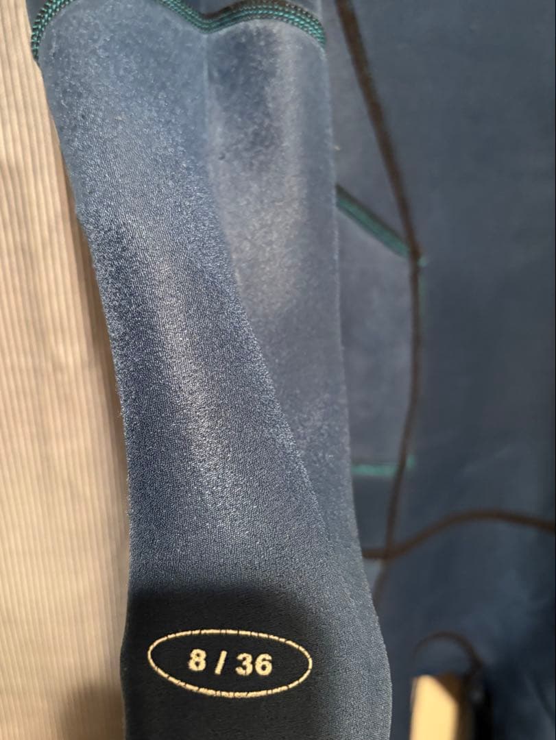 【美品ウェットスーツ】　フルスーツ　ROXY(ロキシー)　Lサイズ