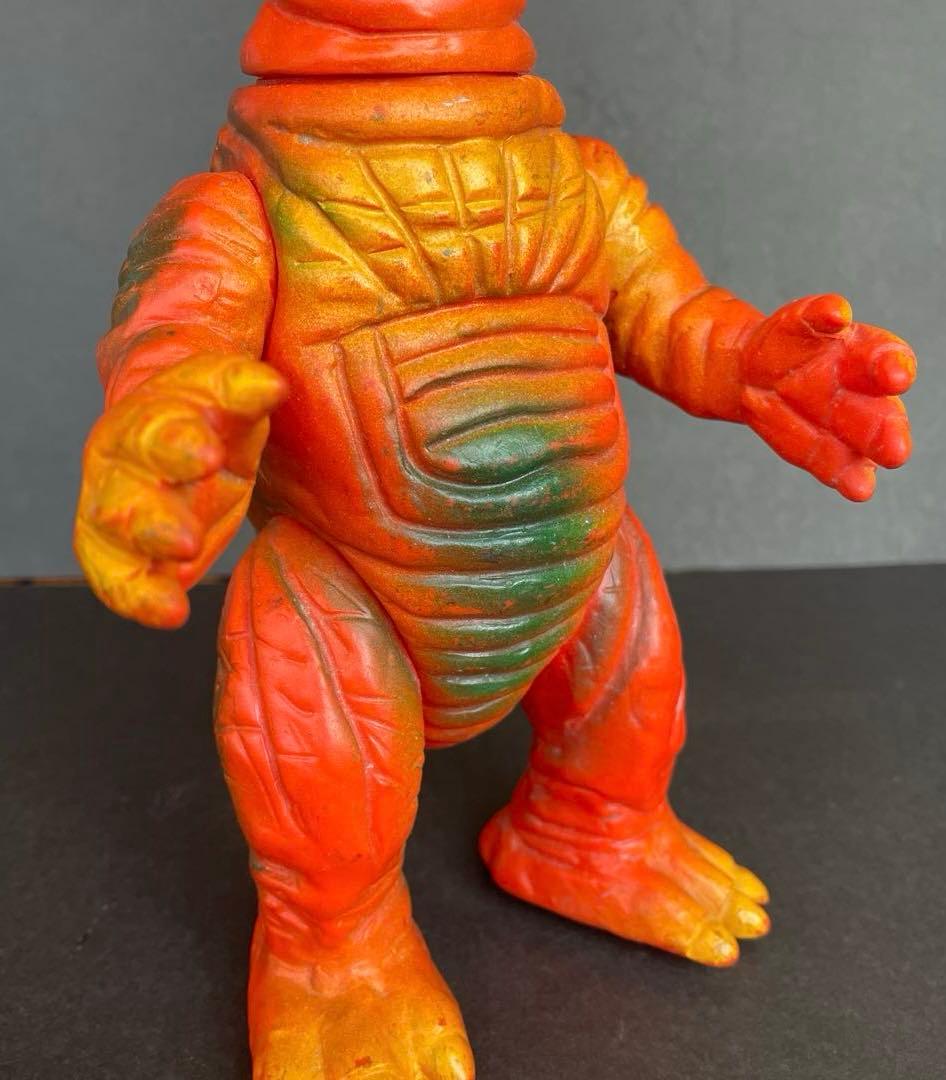 ブルマァク　 帰ってきたウルトラマン　サータン　 オレンジ成型　公開当時品