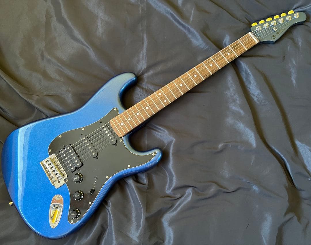 SELVAエレキギターブルーメタリックストラト石橋楽器オリジナル ソフトケース付