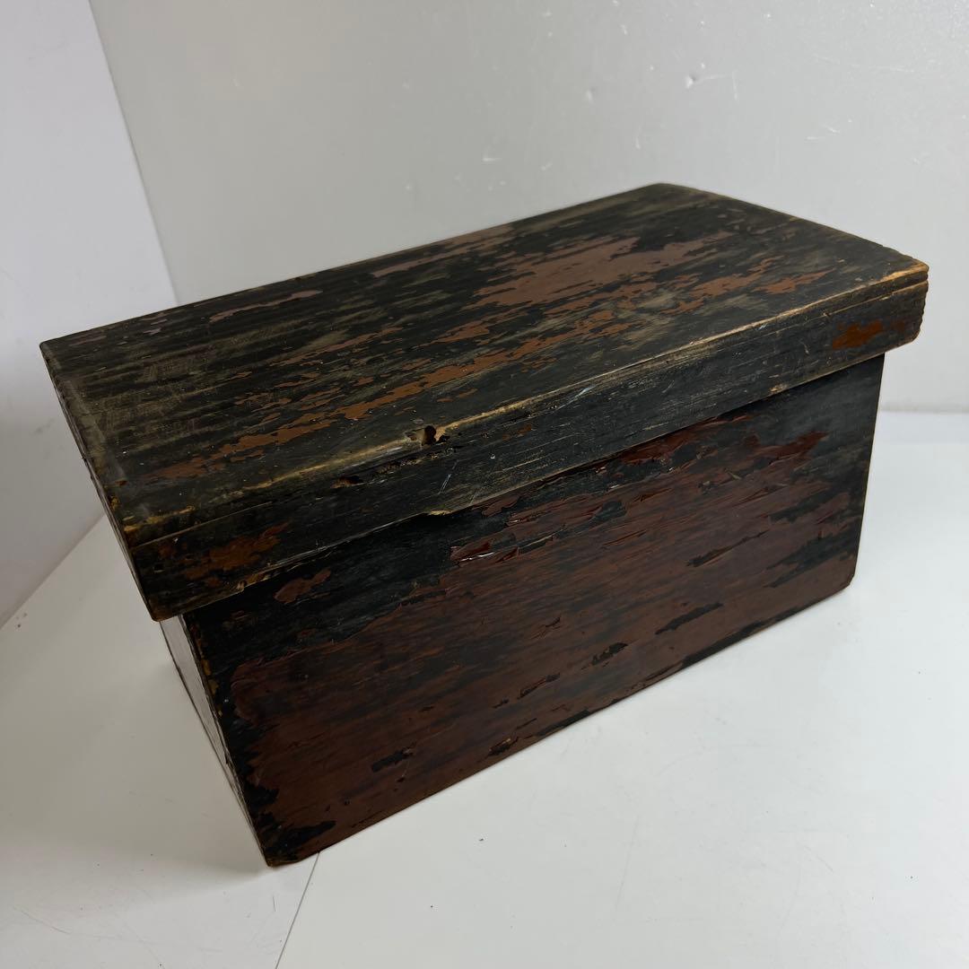 江戸中後期古伊万里赤絵花図　ギザギザ向付10客　木箱付　幅約12.7㎝　トトオサ