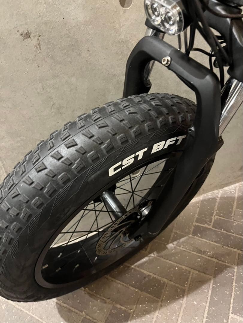 MATE X ブラック 新古車