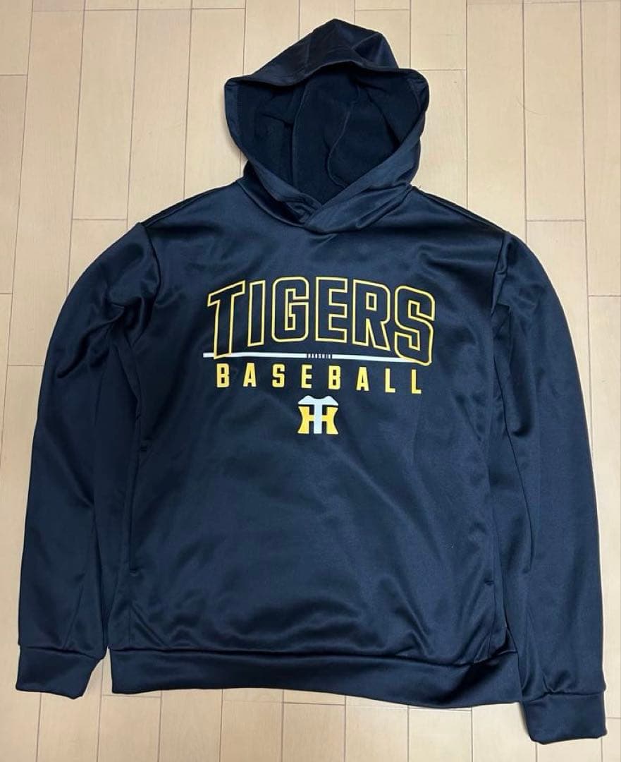 阪神タイガース レプリカパーカー Lミズノ 裏起毛