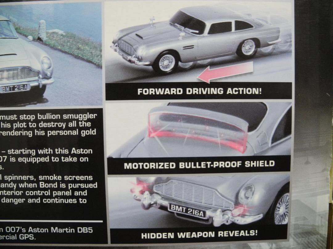 【ギミック満載】アストンマーチン DB5 & V12 Vanquish の２台