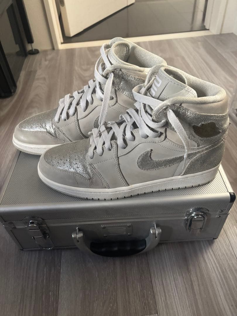 【期間限定】ジョーダン1 レトロ ハイ OG CO JP東京ブリーフケース付き