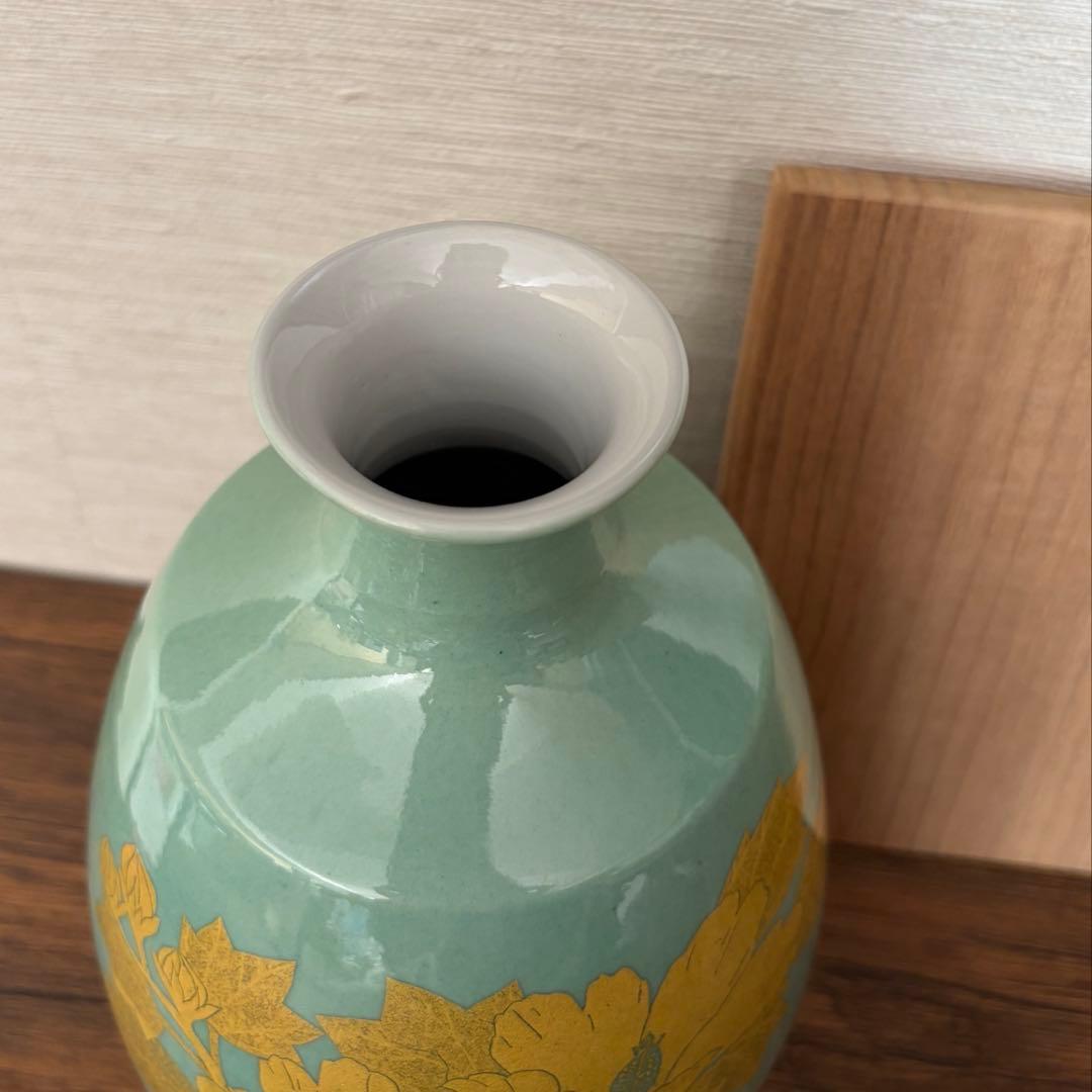 人間国宝 錦山窯三代 吉田美統 九谷焼『釉裏金彩芙蓉文 花生』