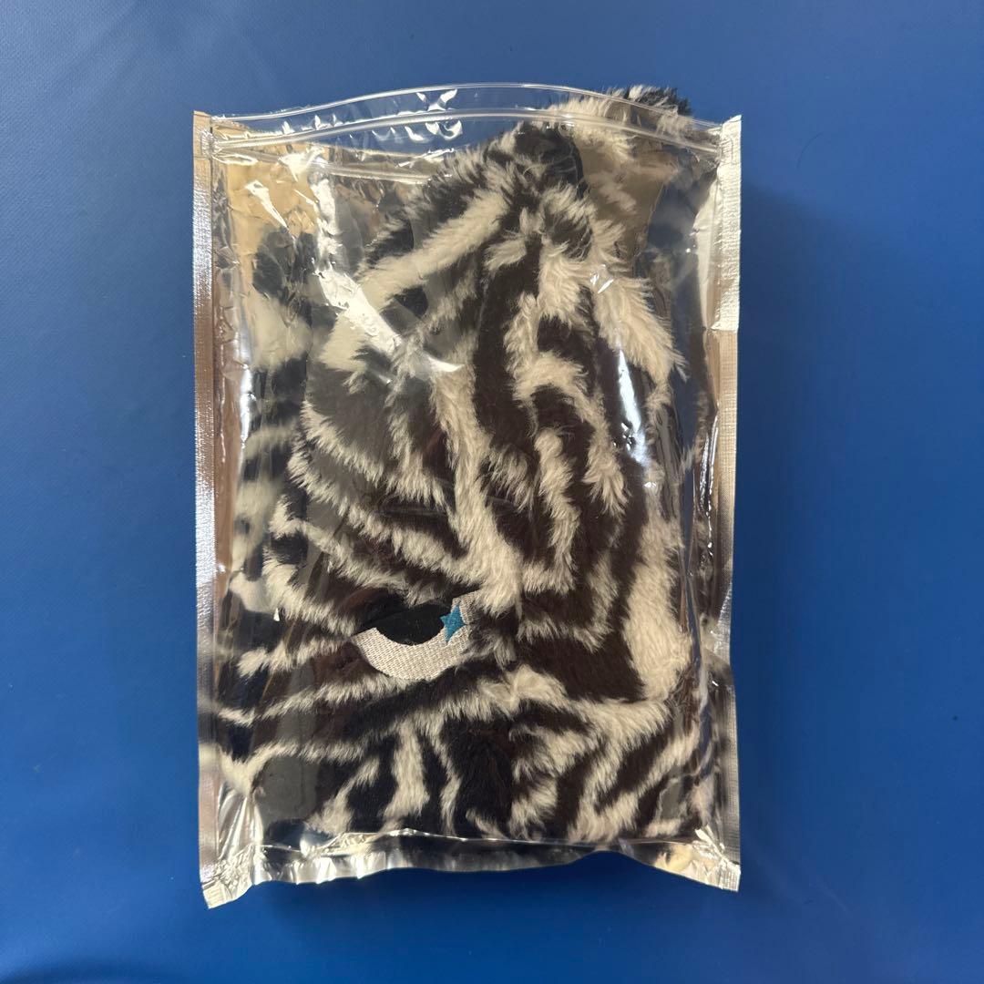 m*2様 ベストサウナハット　モンスターコラボ　ゼブラ柄　馬