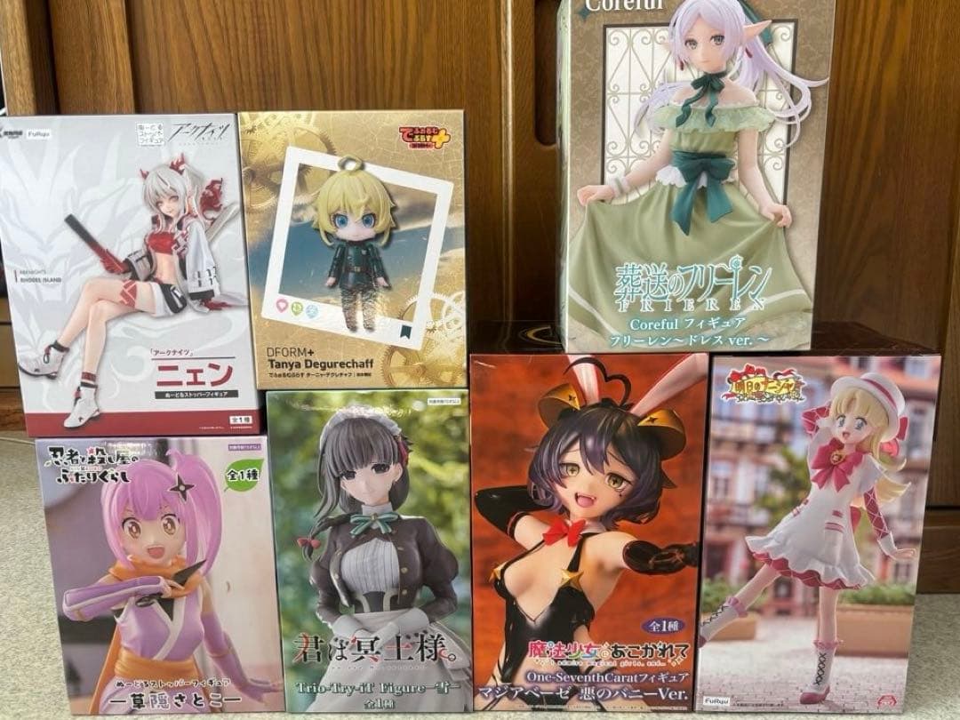 【最安値】美少女フィギュアセット（フリーレン　魔法少女　アークナイツ他）
