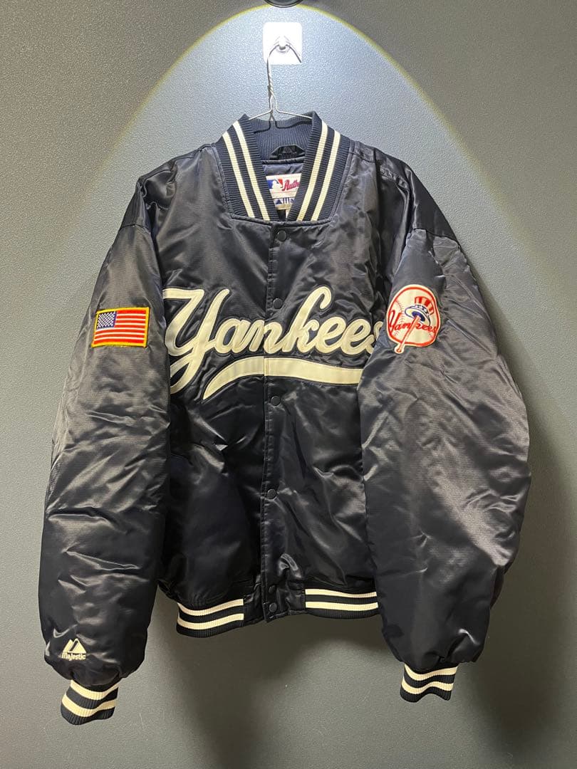 ニューヨーク・ヤンキース ブラックジャケット L