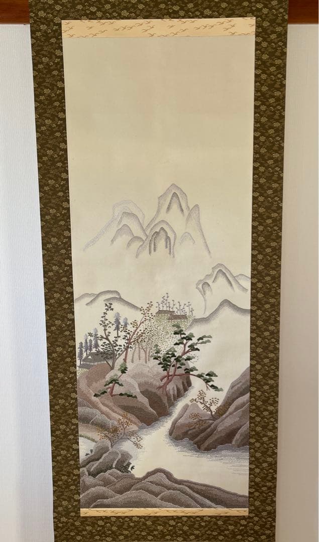 刺繍の掛軸（山水）ハンドメイド