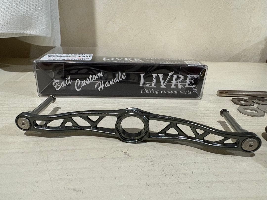 ★☆メガテック リブレ　クランク　フェザー　110 ガンメタ　新品同様