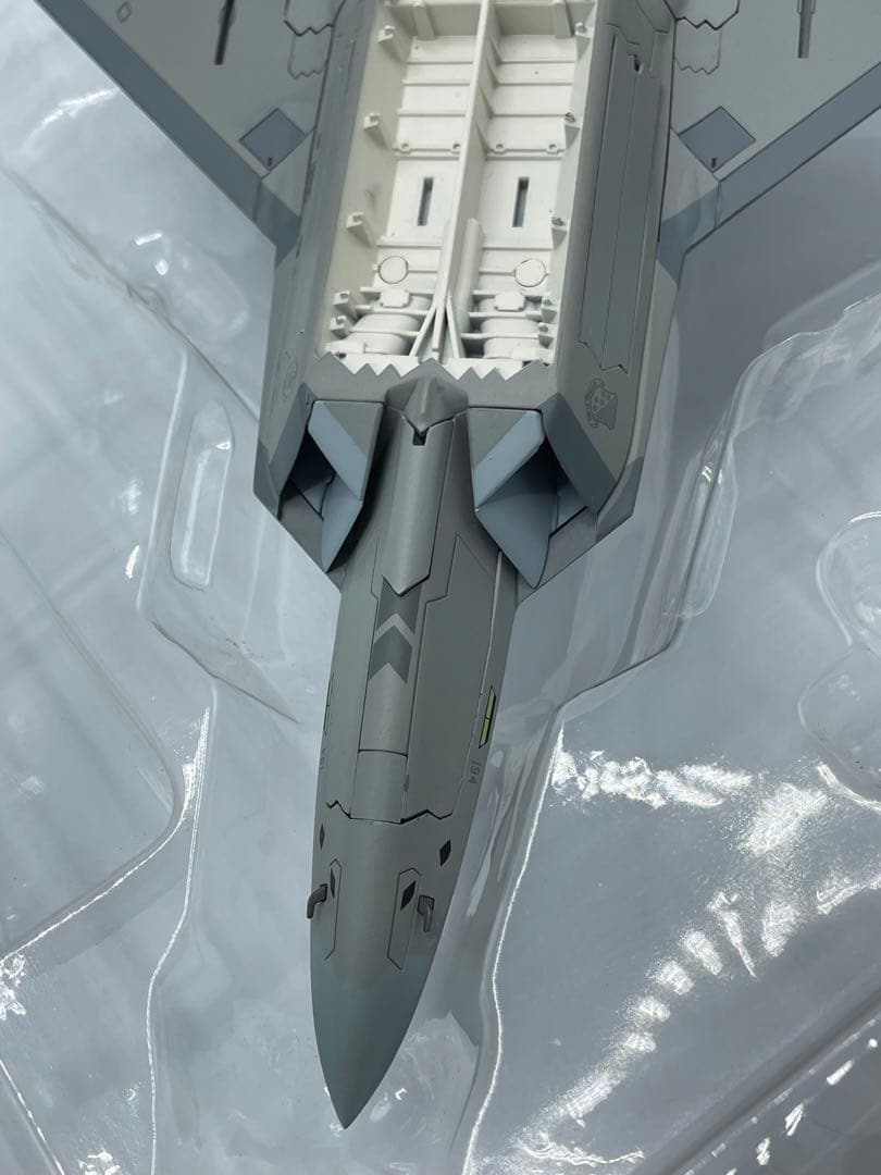 ホビーマスター F-22ラプター アメリカ空軍 第1戦闘航空団 第94戦闘飛行隊