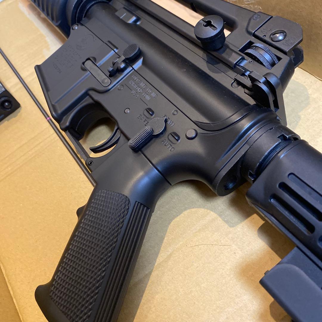 東京マルイ M4A1カービン 18歳以上次世代電動ガン