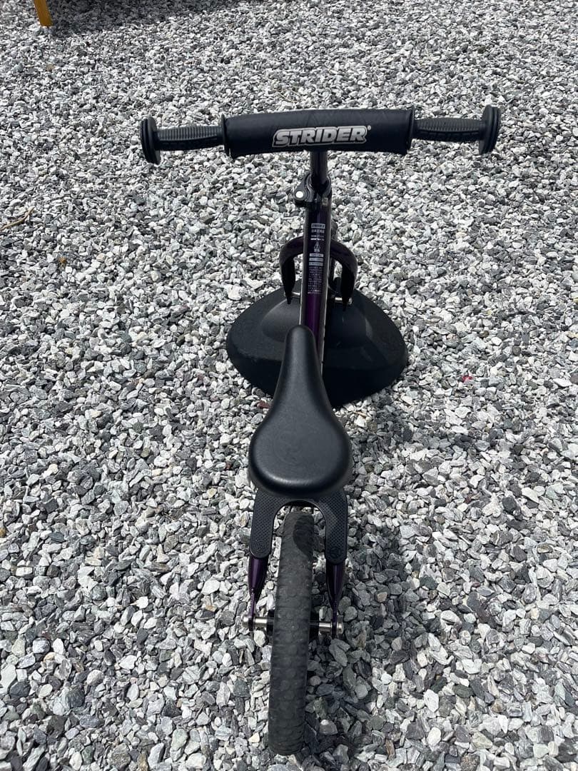 【値下げ】ストライダー プロ )12インチ 本体 メタリックパープル 日本正規品