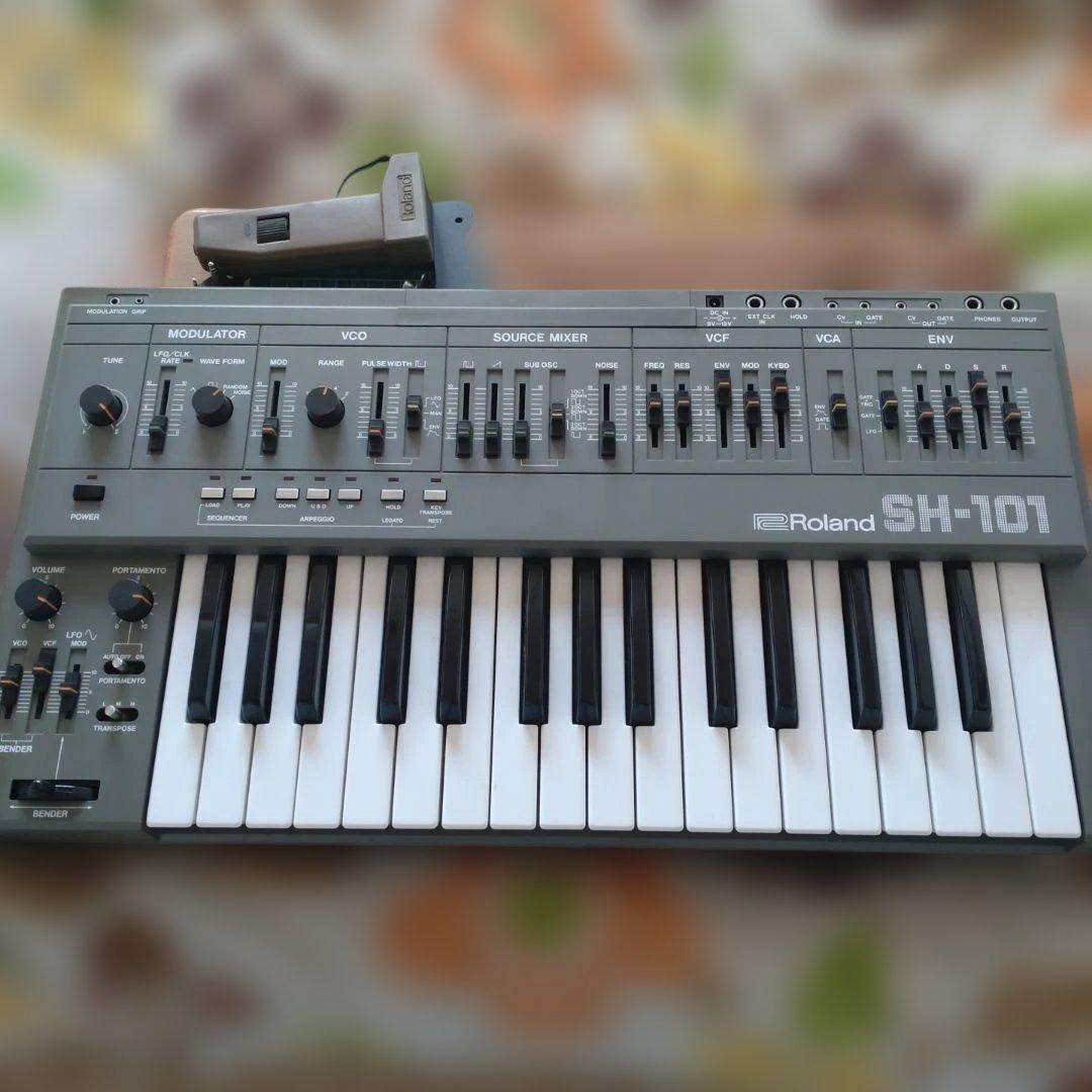 m*x様 Roland SH-101 アナログシンセサイザー 37鍵