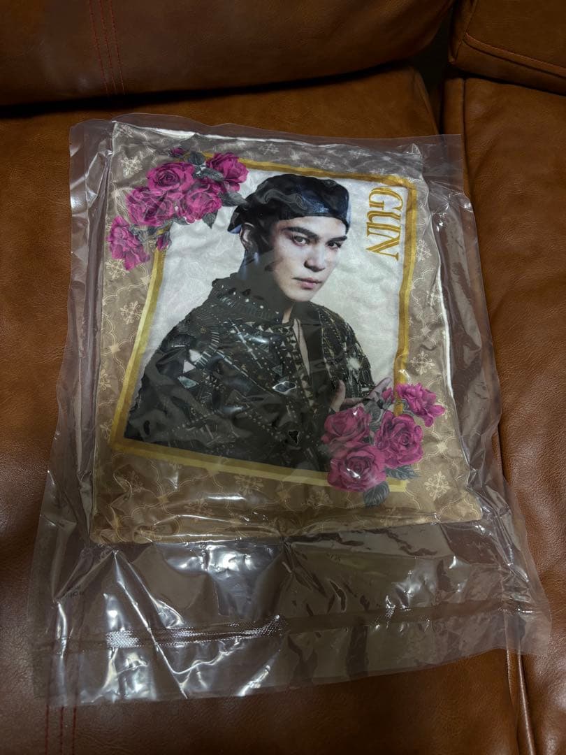 ☺*︎様 三代目　KINGDOM 会場　限定　ガチャ　クッション　第2弾 岩田剛