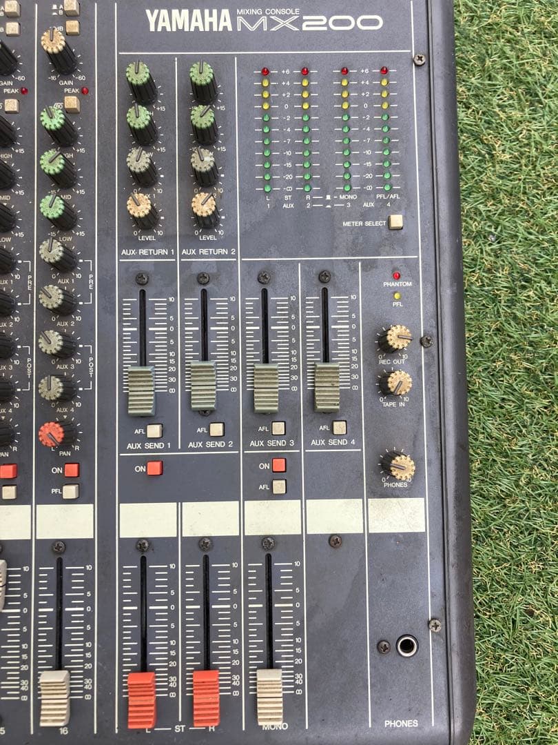 通電確認済み ヤマハ YAMAHA MX200-16 ミキシングコンソール