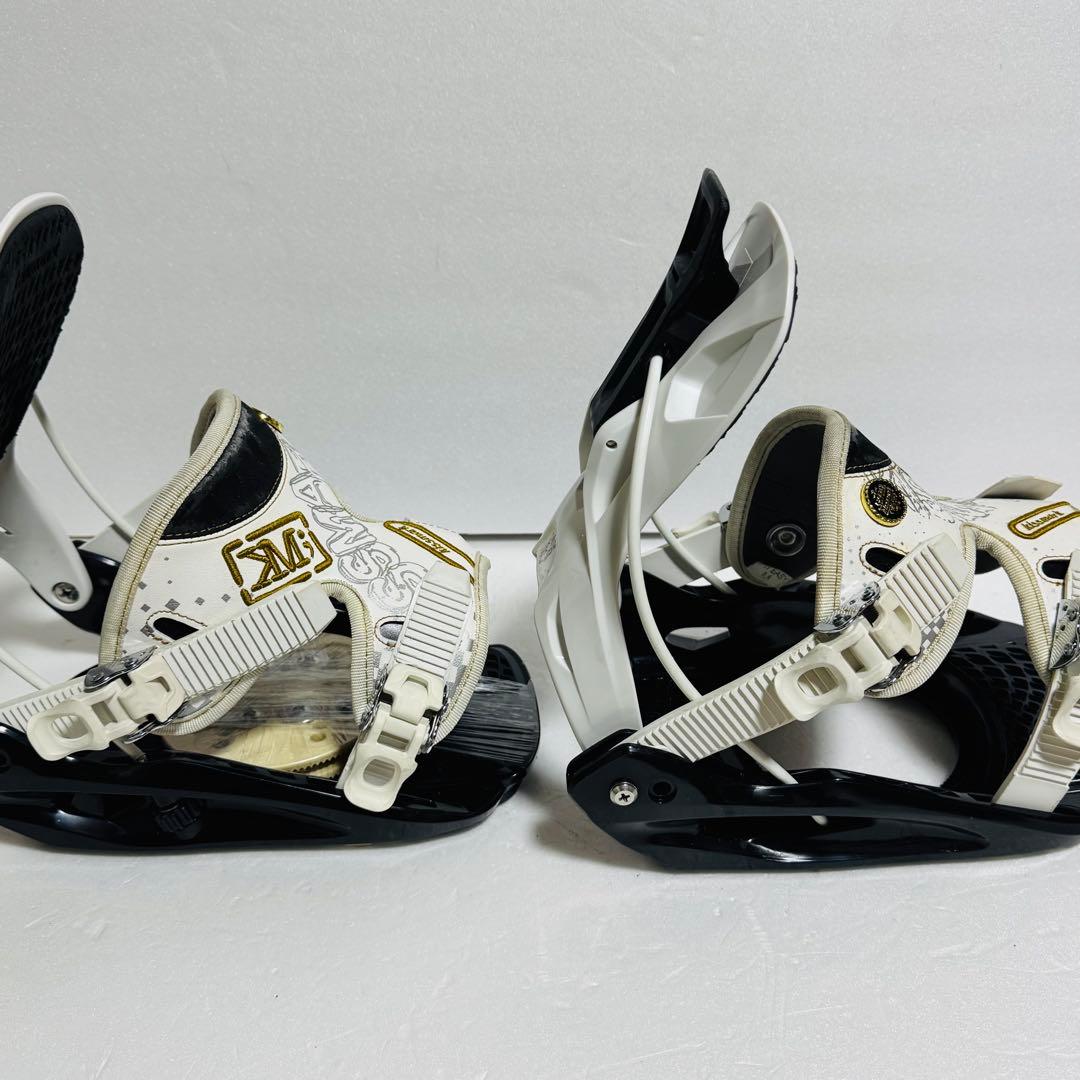 mサイズ　Kissmark スノーボード ビンディング ホワイト/ブラック