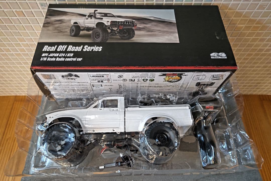 WPL オフロードトラック ホワイト ボディ