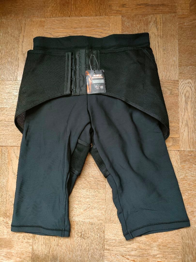 【試着のみ】LAVA　ダイテンシ美スパッツ光電子プラス　Мサイズ