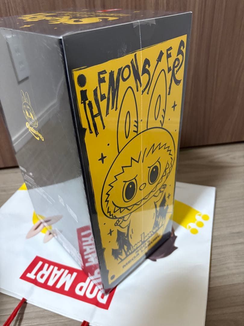 ラブブMEGA LABUBU THE MONSTERS Sketch 400%