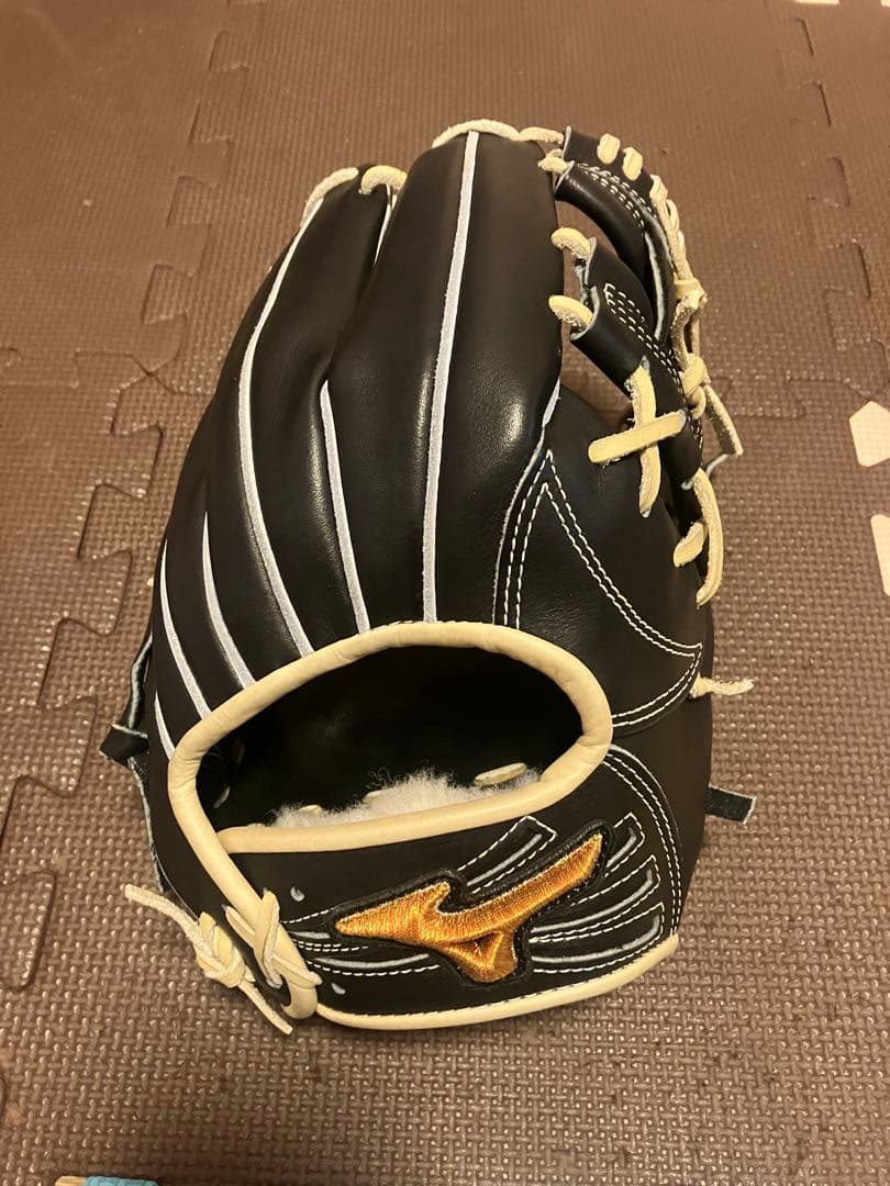 ミズノプロ、軟式内野用グローブ