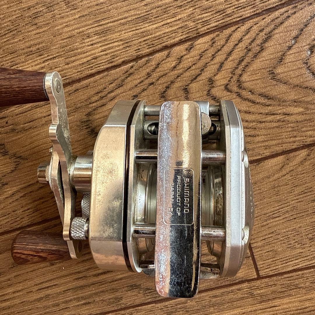 SHIMANO ベイトリール BANTAM 100