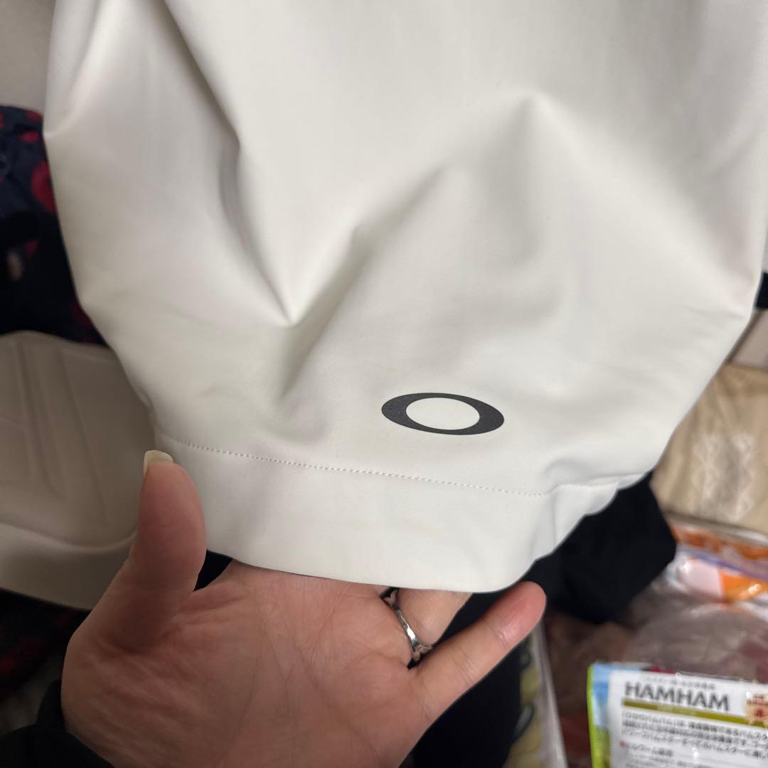 防寒対策に！OAKLEY フード付き裏地ベロア上下 ホワイト
