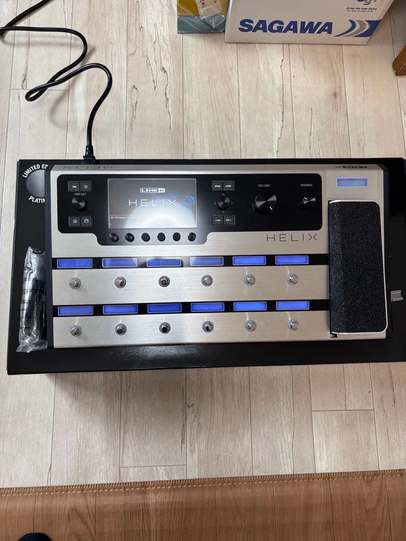 LINE6 HELIX FLOOR PLATINUM マルチエフェクター 限定版