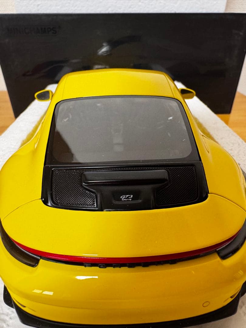 【MINICHAMPS】Porsche911GT3 Touring YELLOW